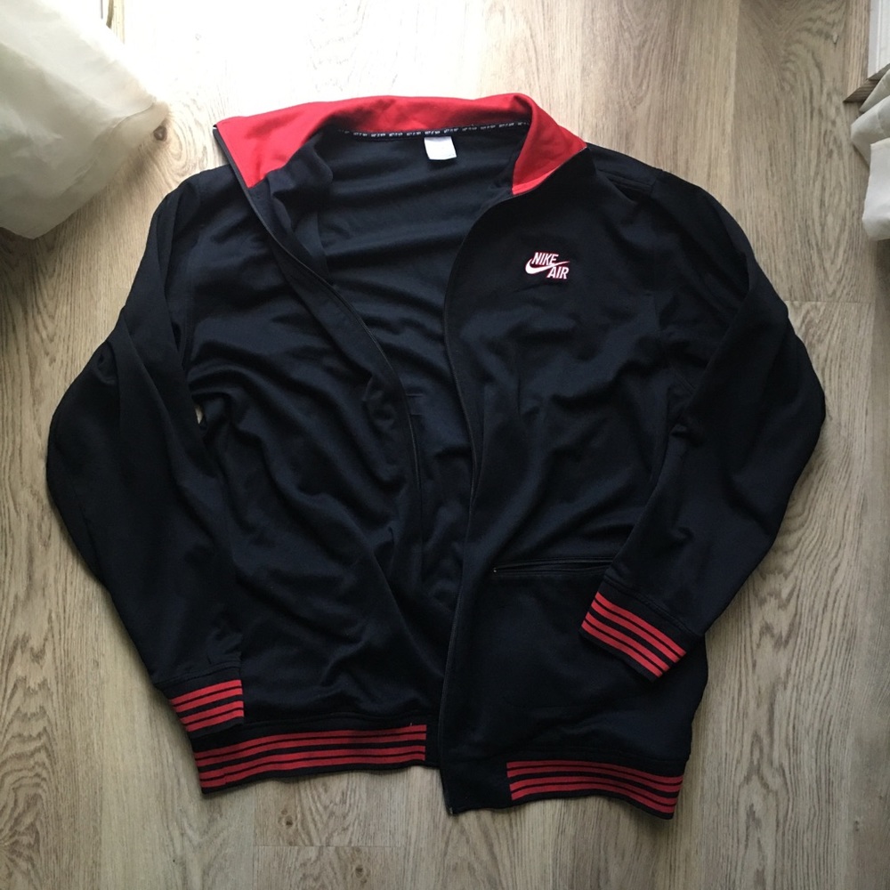 NIKE AIR JACKET SIZE XL